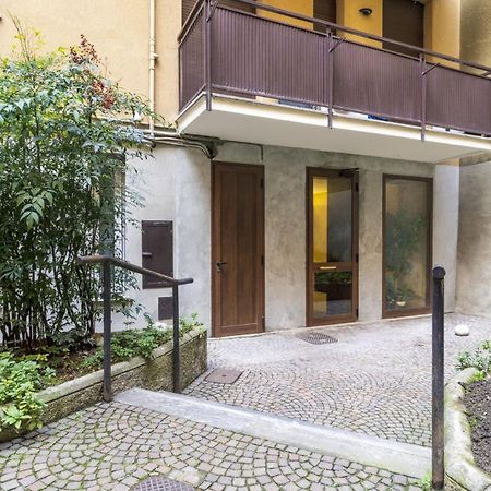 Easylife - San Babila - Elegante E Rifinito Bilocale Nel Cuore Della Citta Milan Exterior photo