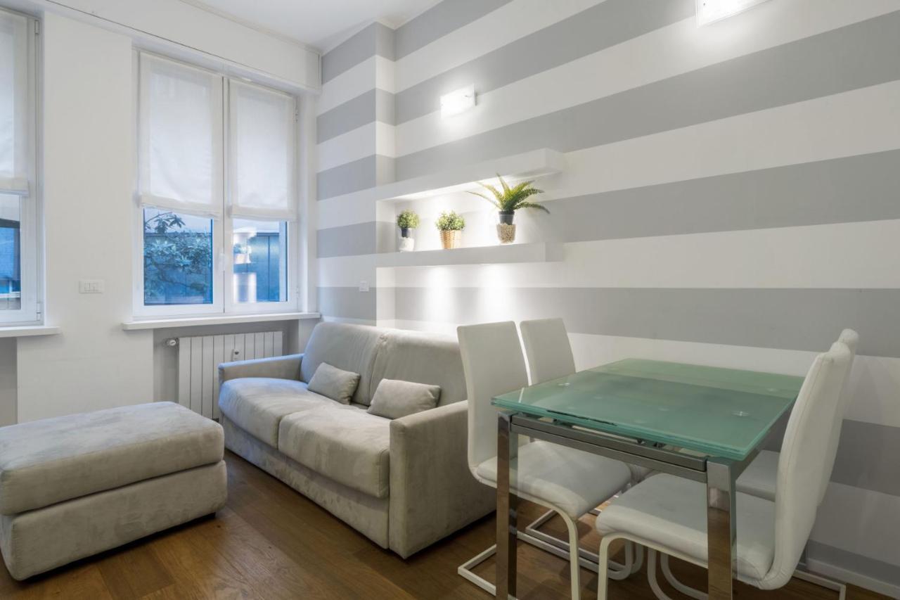 Easylife - San Babila - Elegante E Rifinito Bilocale Nel Cuore Della Citta Milan Exterior photo